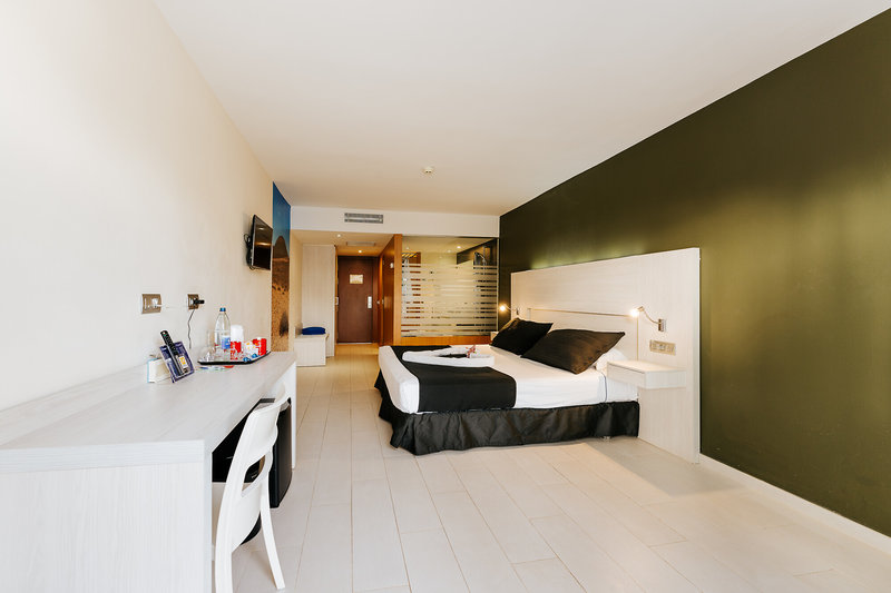 R2 Romantic Fantasia Suites 9