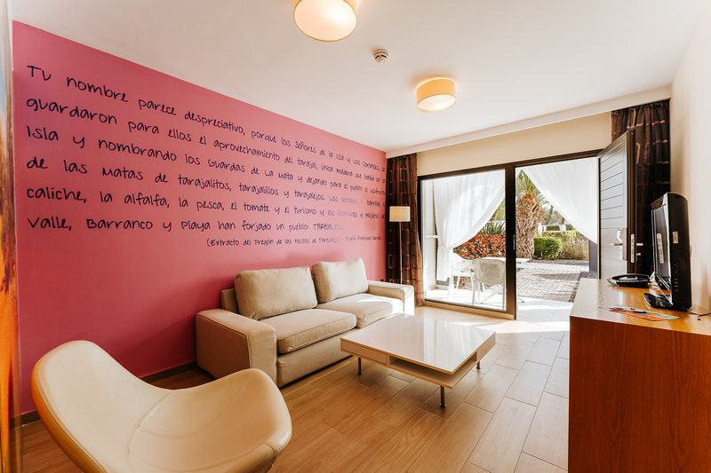 R2 Romantic Fantasia Suites 10