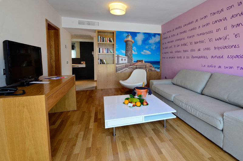 R2 Romantic Fantasia Suites 9