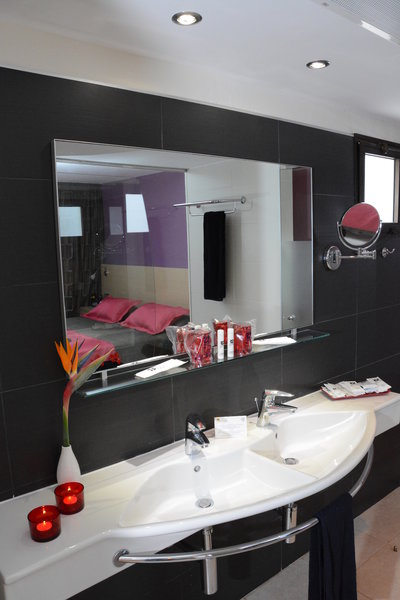 R2 Romantic Fantasia Suites 15