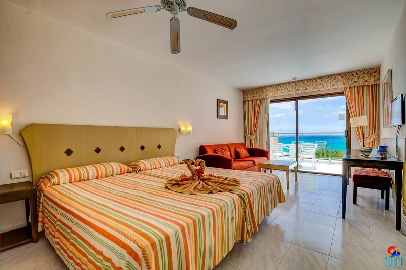 SBH Hotel Taro Beach 4