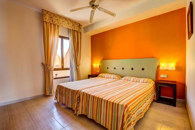 SBH Hotel Taro Beach 4