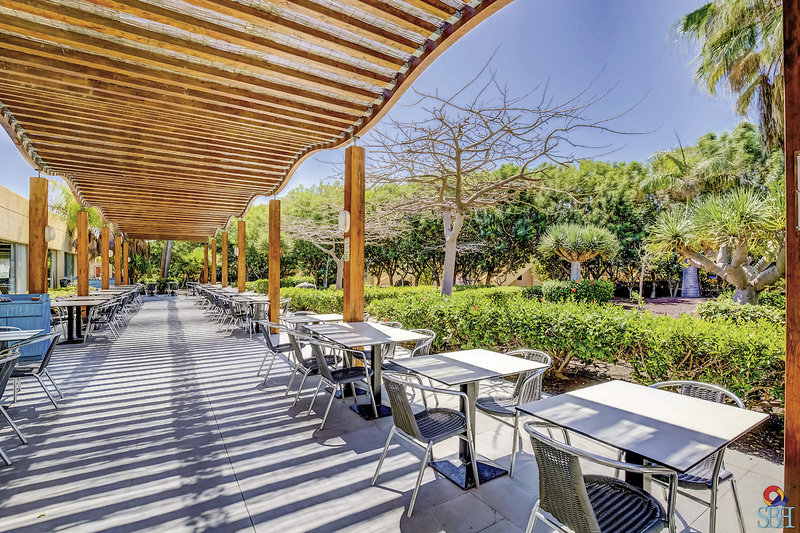 SBH Hotel Taro Beach 9