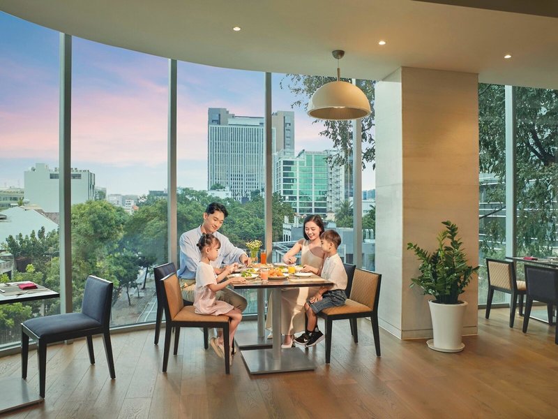 Novotel Saigon Centre 13