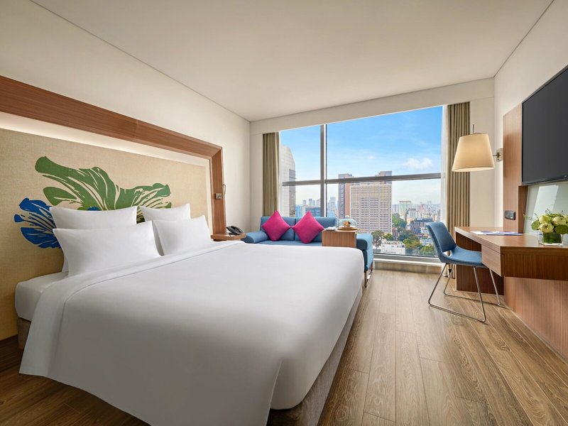 Novotel Saigon Centre 32