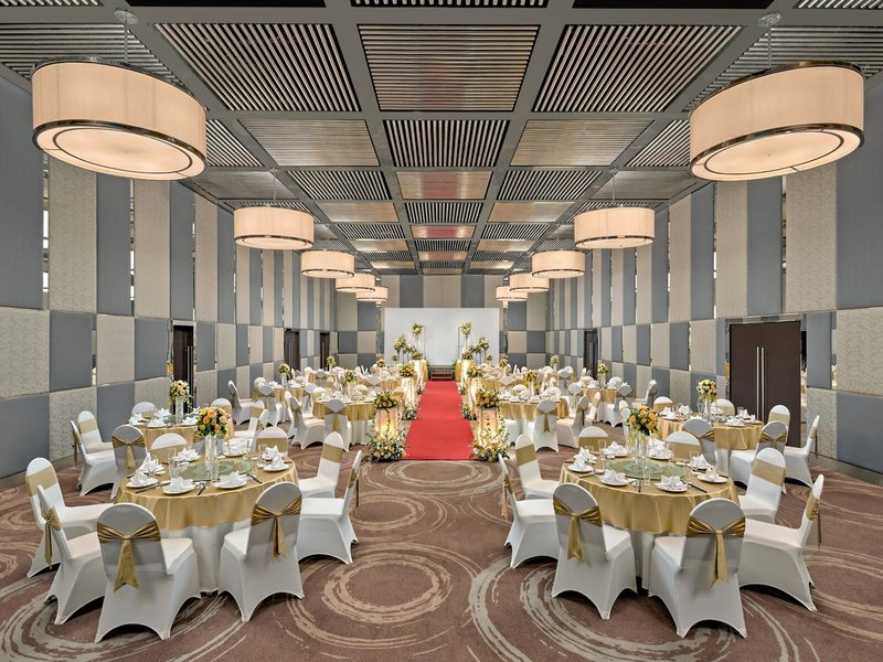 Novotel Saigon Centre 35