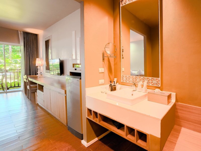 Sentido Khao Lak 36