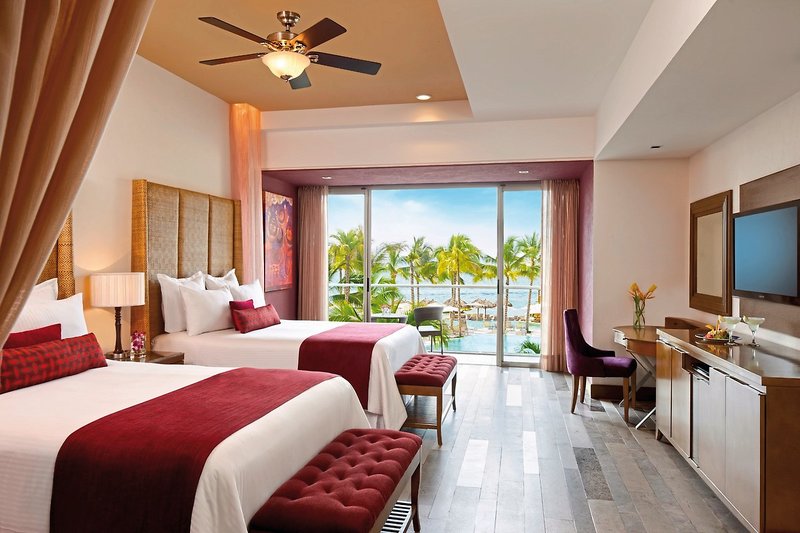 Secrets Vallarta Bay Resort 9