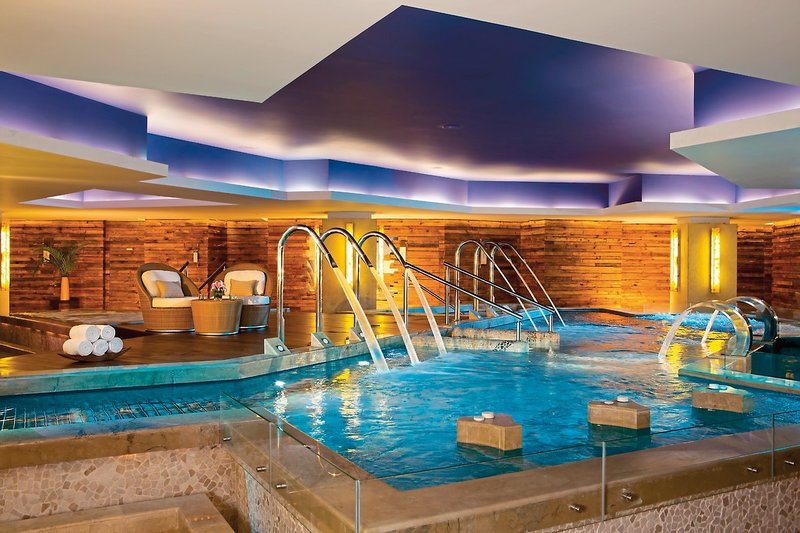 Secrets Vallarta Bay Resort 14