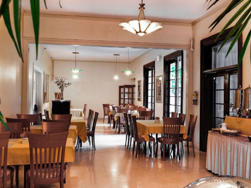 Suites of Dorchester 16