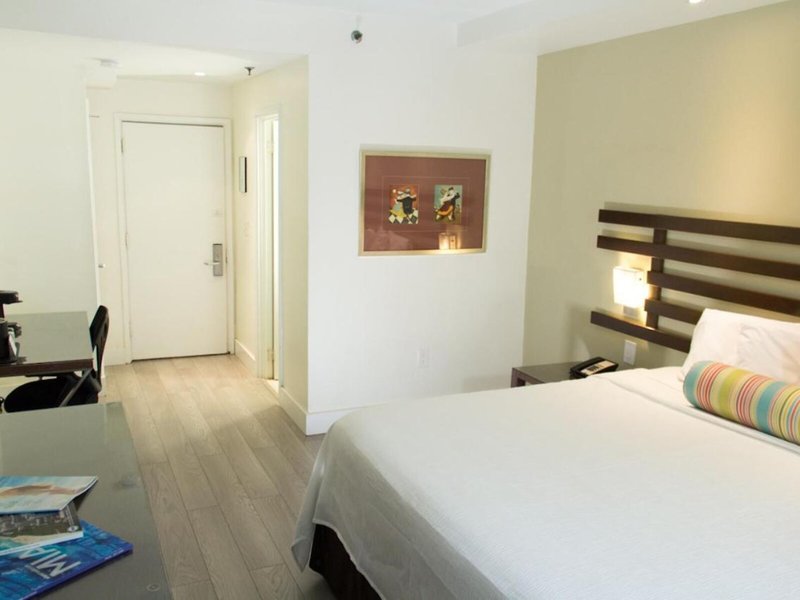 Suites of Dorchester 19