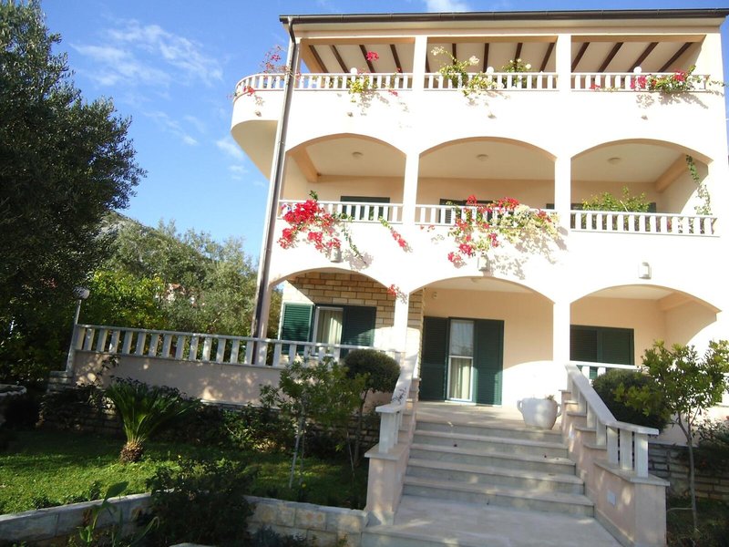 Villa Sun 1