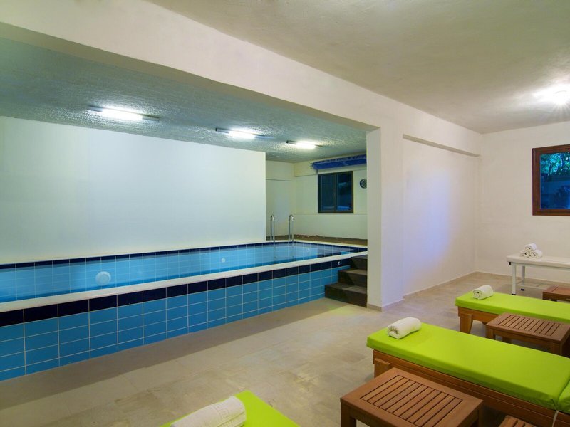 Trefon Hotel & Appartements & Suites 9