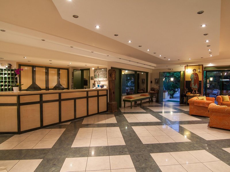 Trefon Hotel & Appartements & Suites 12
