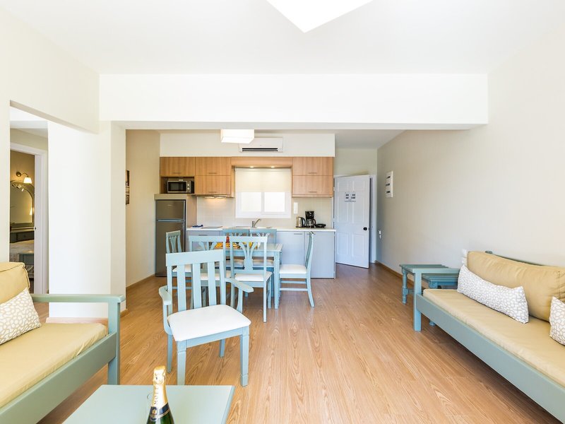 Trefon Hotel & Appartements & Suites 17