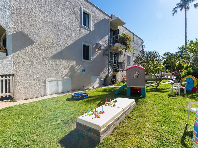 Trefon Hotel & Appartements & Suites 25