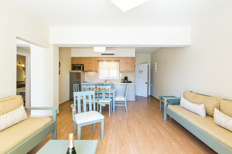 Trefon Hotel Apartments & Family Suites 4