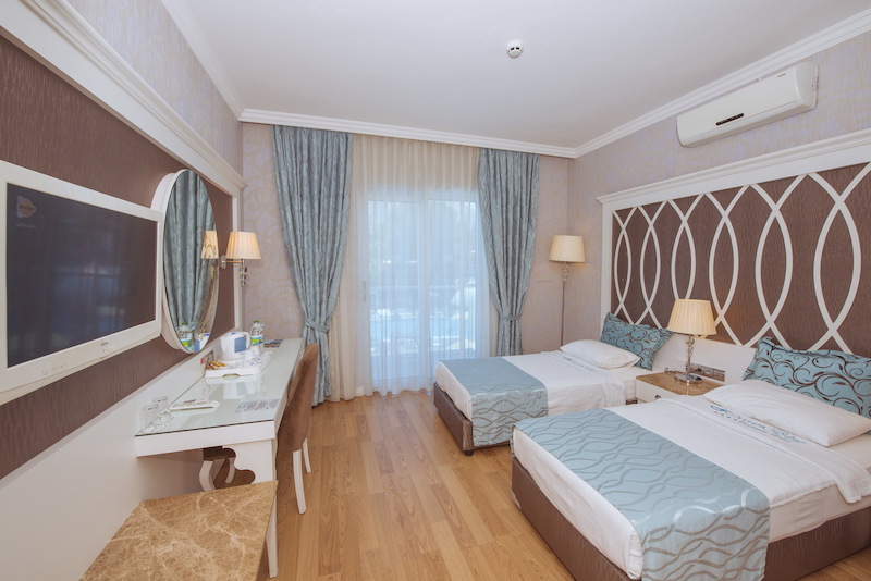 Ocean Blue High Class Hotel 7