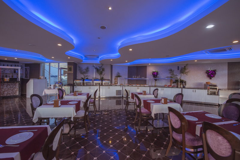 Ocean Blue High Class Hotel 16