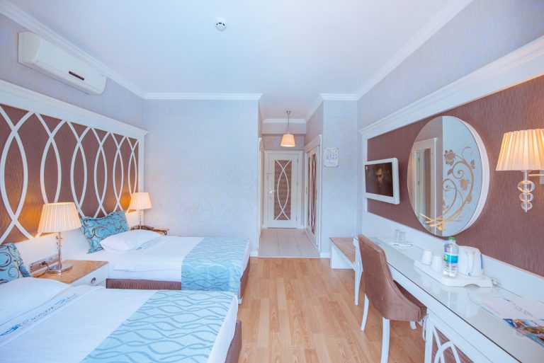 Ocean Blue High Class Hotel 23