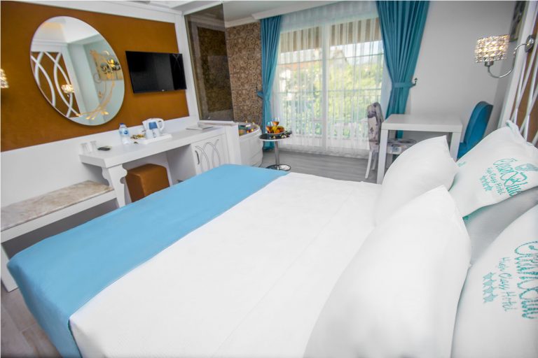 Ocean Blue High Class Hotel 32