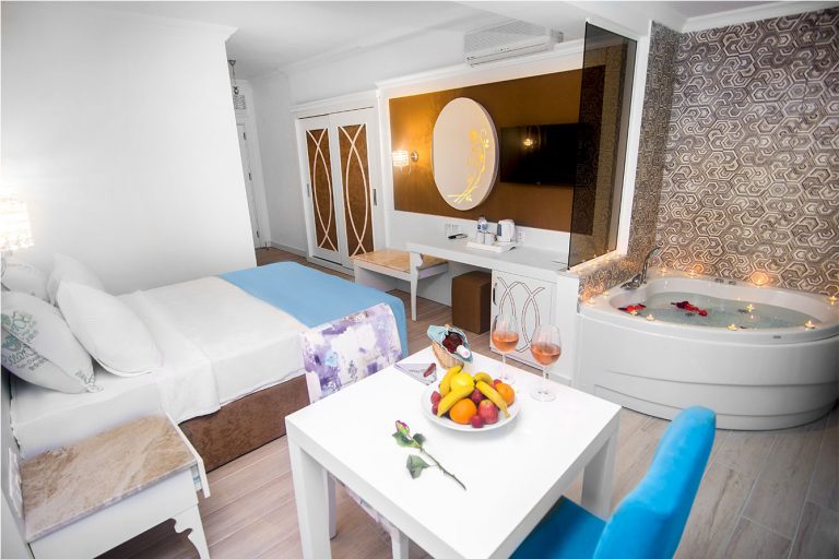 Ocean Blue High Class Hotel 34