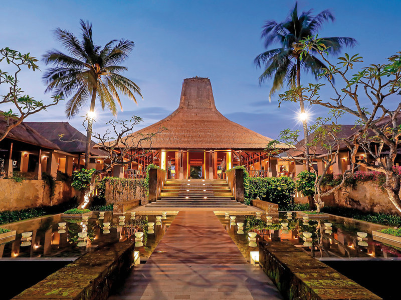 Maya Ubud Resort & Spa 1