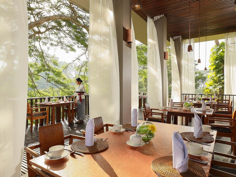 Maya Ubud Resort & Spa 18