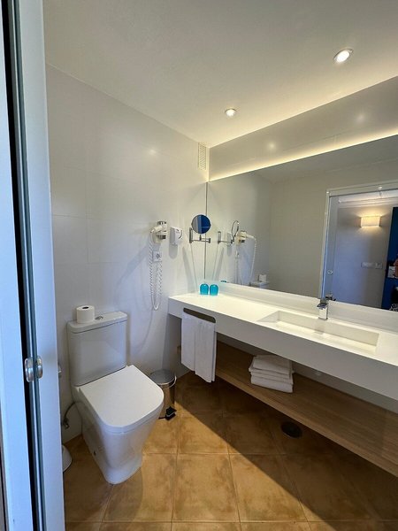 R2 Buganvilla Hotel & Spa 18