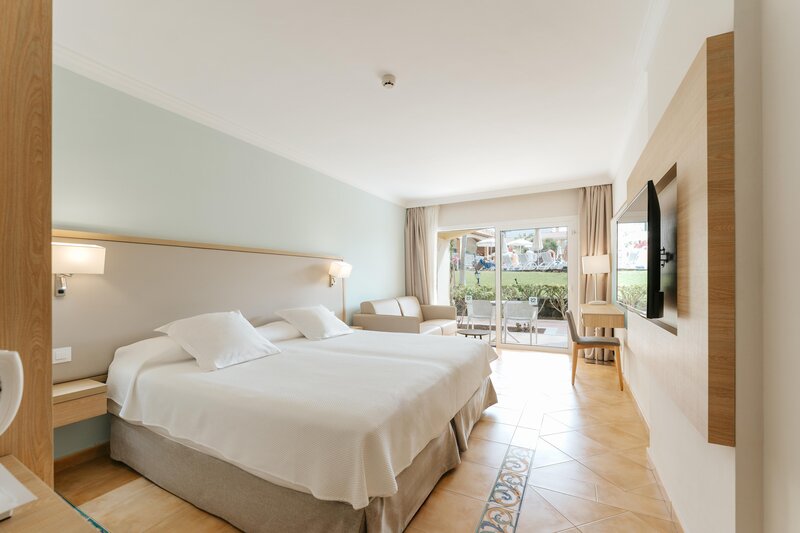 R2 Buganvilla Hotel & Spa 11