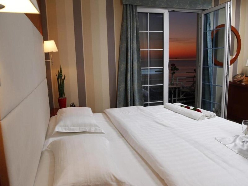Bel Conti 33 - Room Example