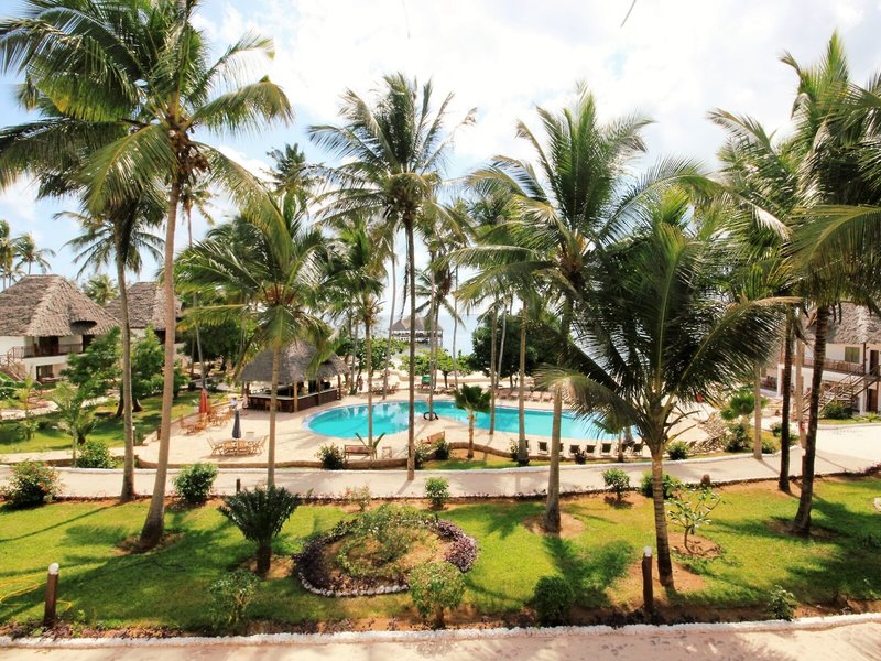 Paradise Beach Resort 2