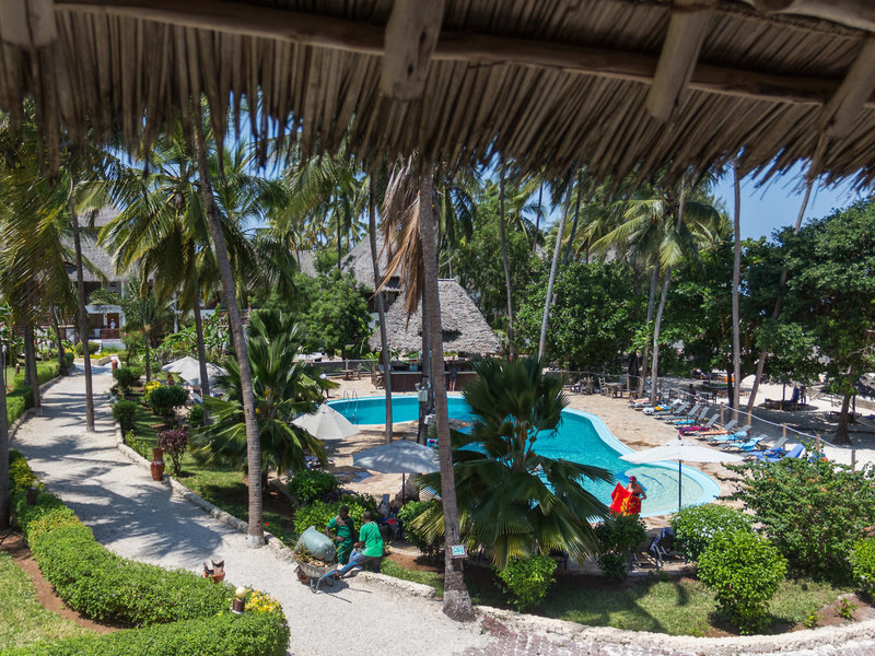 Paradise Beach Resort 11