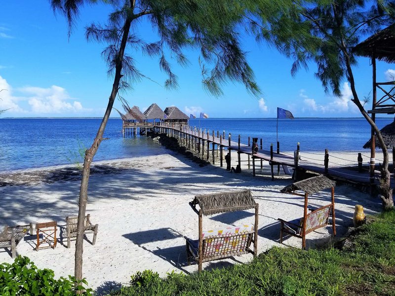 Paradise Beach Resort 4