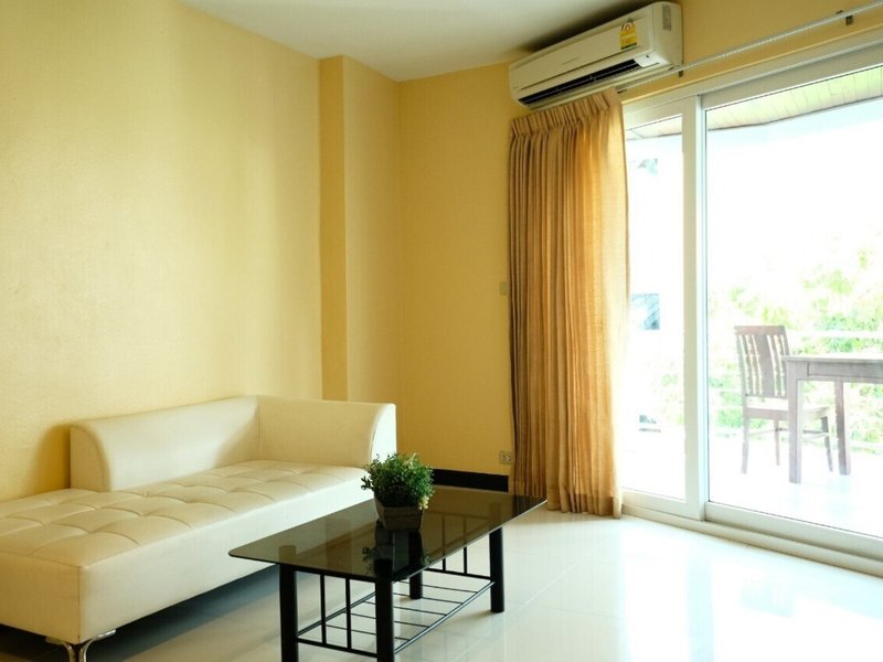 Jomtien Plaza Residence 38