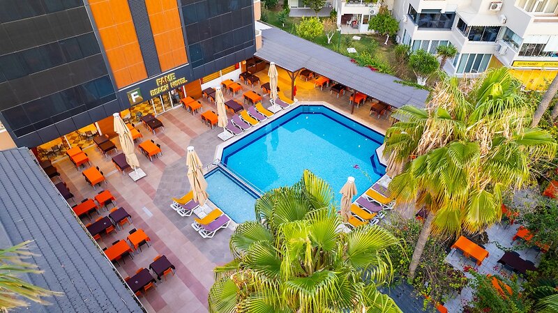 Fame Beach Hotel 7