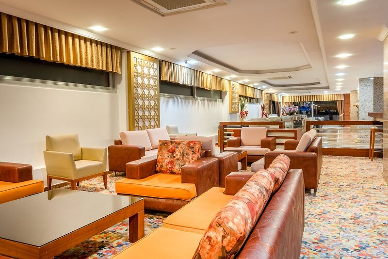 Fame Beach Hotel 10