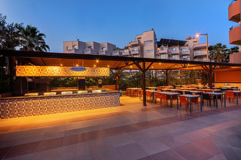 Fame Beach Hotel 4