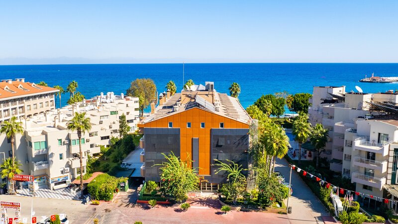 Fame Beach Hotel 21