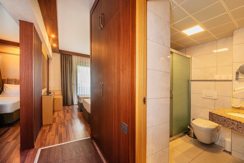 Fame Beach Hotel 43