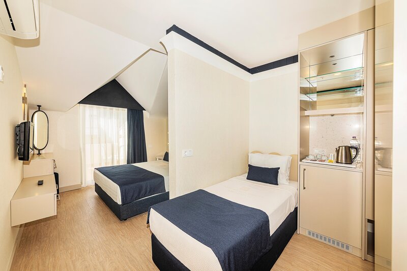 Fame Beach Hotel 26