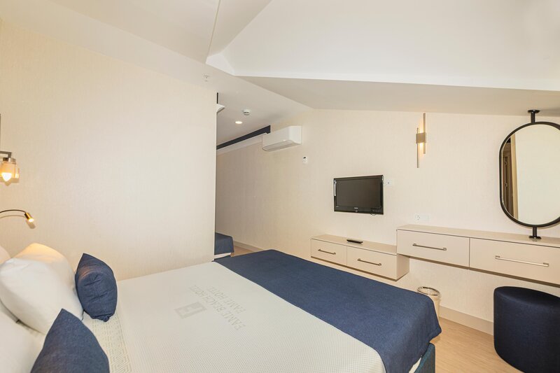 Fame Beach Hotel 27