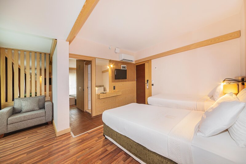 Fame Beach Hotel 28