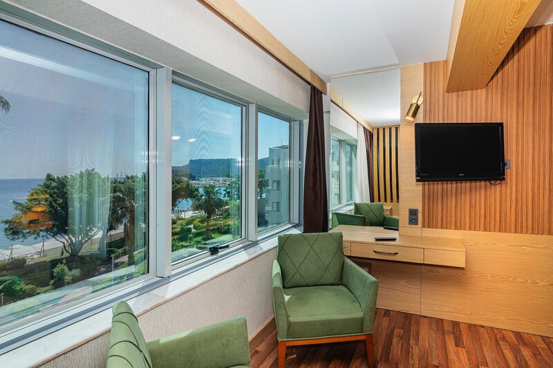 Fame Beach Hotel 32