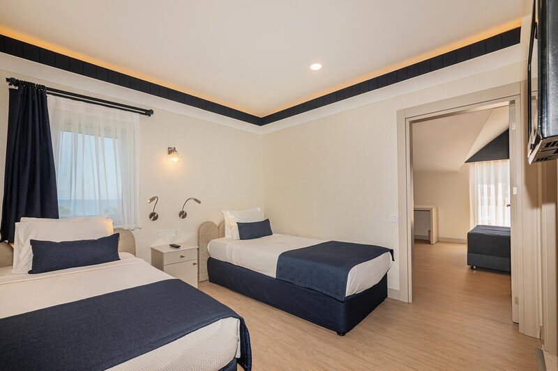 Fame Beach Hotel 36