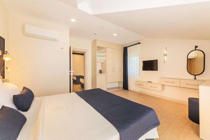 Fame Beach Hotel 38