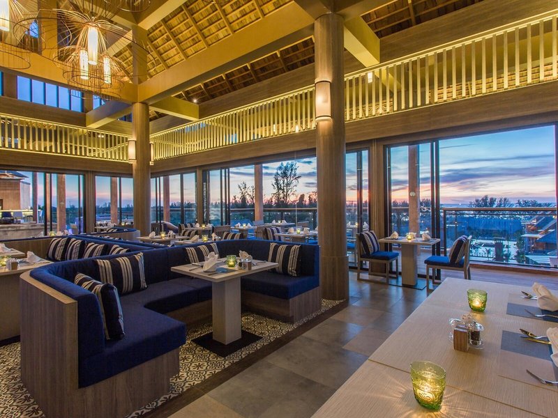 Mai Khaolak Beach Resort & Spa 21