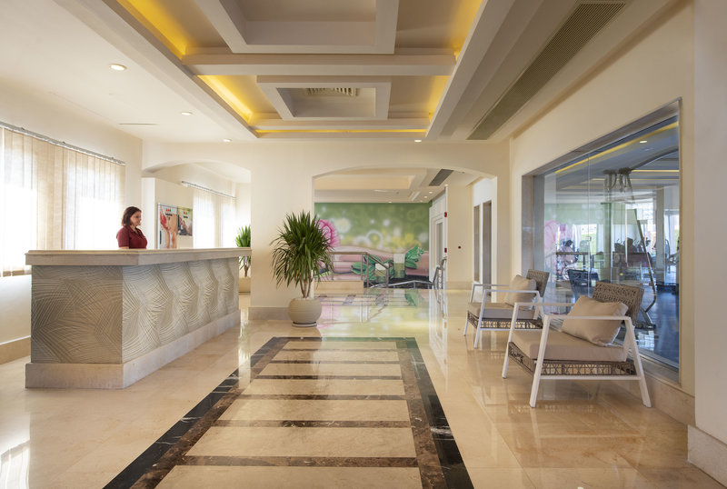 Charmillion Club Aqua Park 12