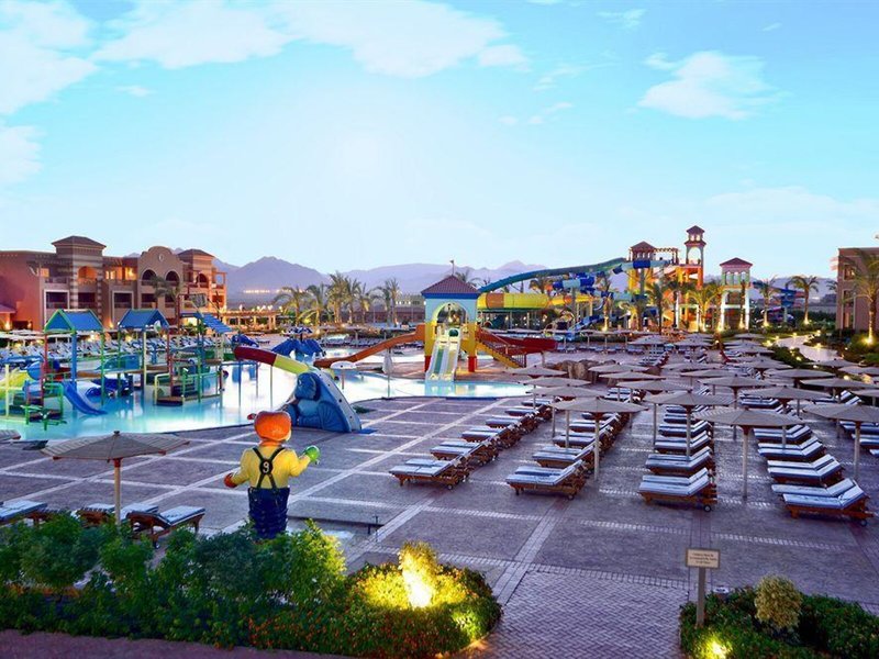 Charmillion Club Aqua Park 4