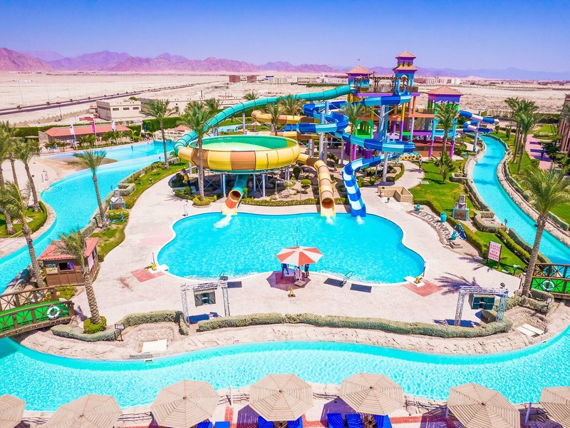Charmillion Club Aqua Park 15